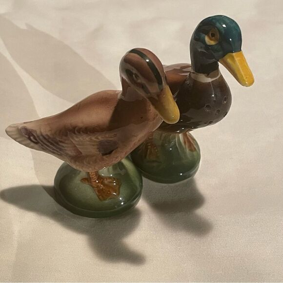 Ducks salt and pepper shakers vintage - Picture 8 of 14